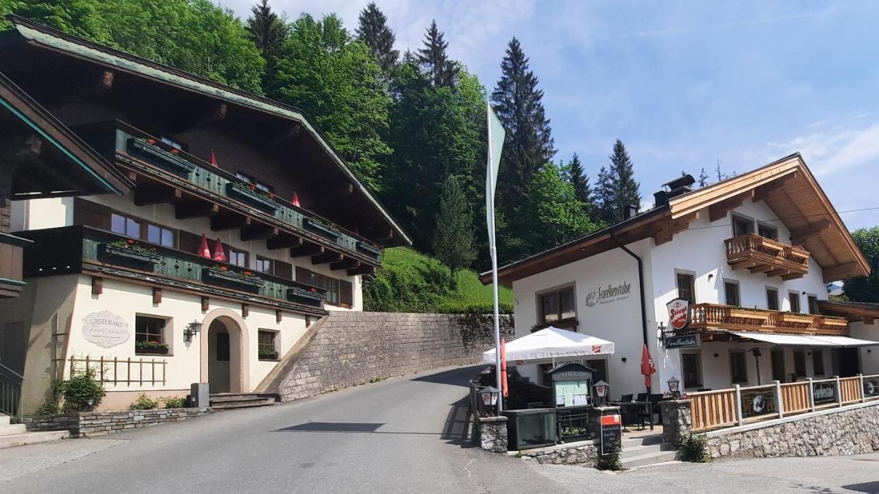 Forellenstube Hotel Lofer Exterior photo